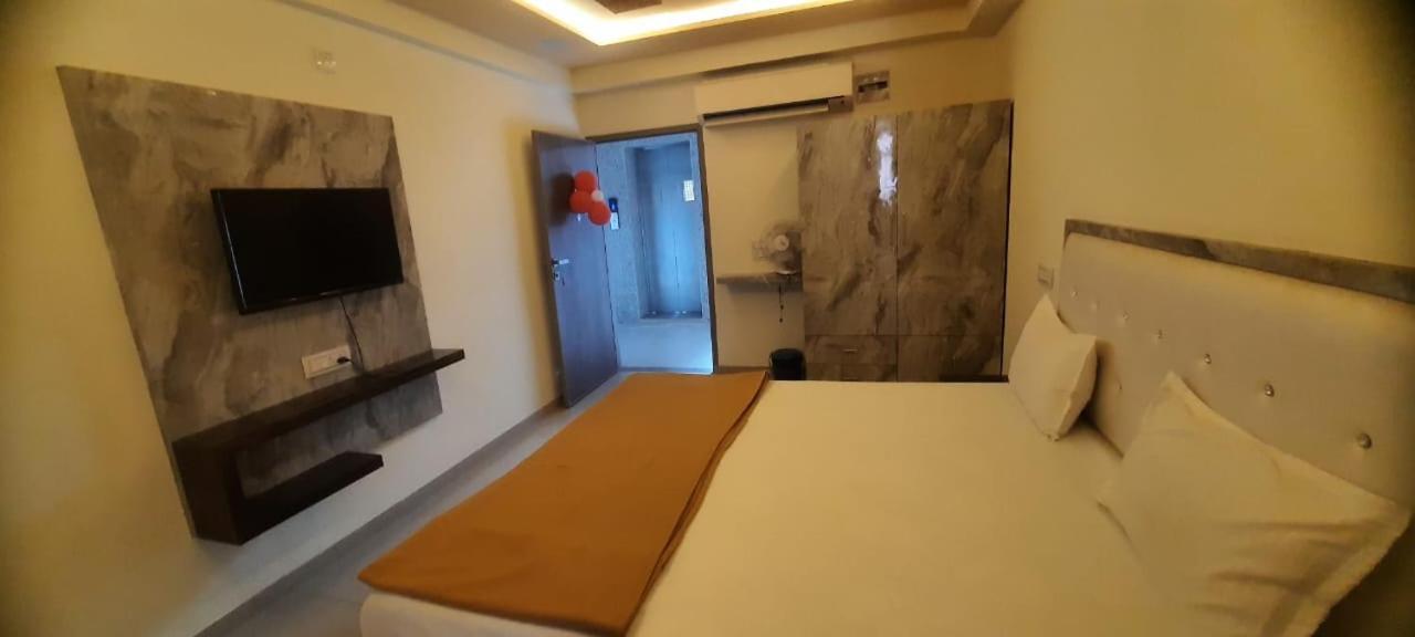 Hotel Ggc Inn Ahmedabad Exterior foto